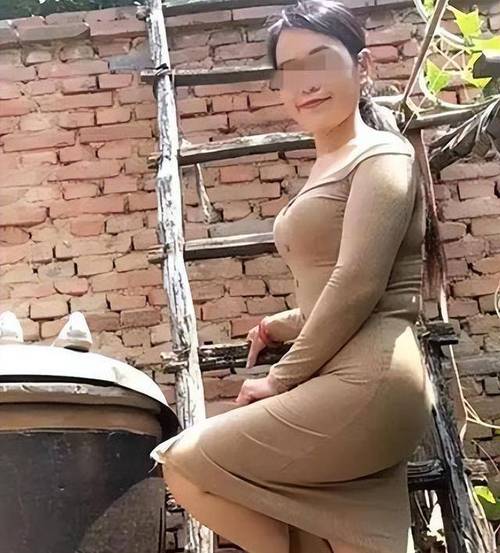 亚洲少妇三区的相关介绍