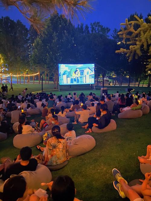 电影院包场价格| 公司年会团体观影包场服务 | 生日派对私人定制影院