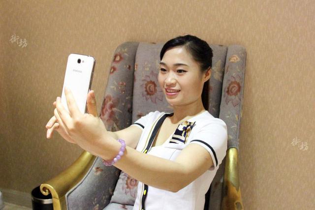 亚洲女人18毛片的相关介绍
