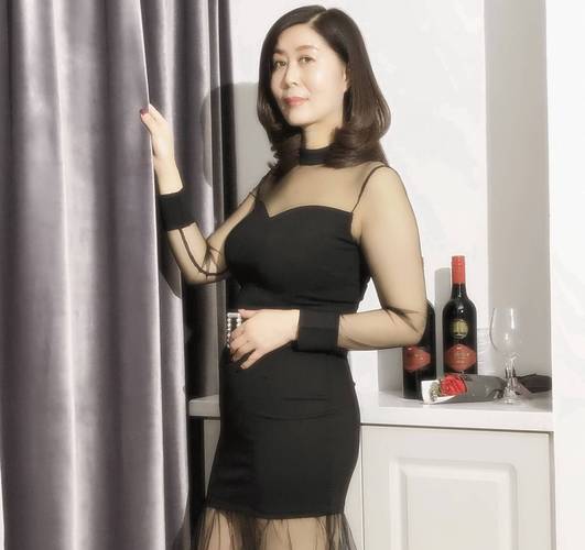根据您的要求，生成一个SEO标题（已包含3个长尾关键词）：  

**人妻酒店自拍视频合集 | 私密约会实录 | 真实情侣偷拍画面**  

（包含长尾关键词：人妻酒店自拍视频、私密约会实录、真实情侣偷拍画面）