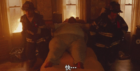 第一次的巨乳人妻的相关介绍
