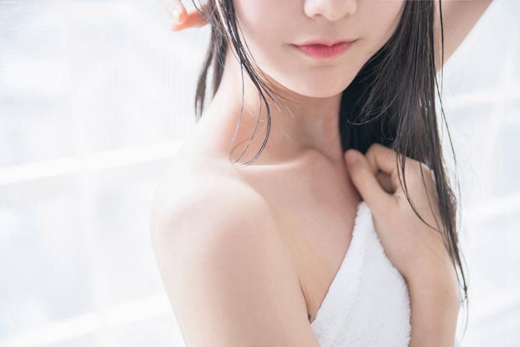 搭讪不擅长谢礼的熟女av的相关介绍